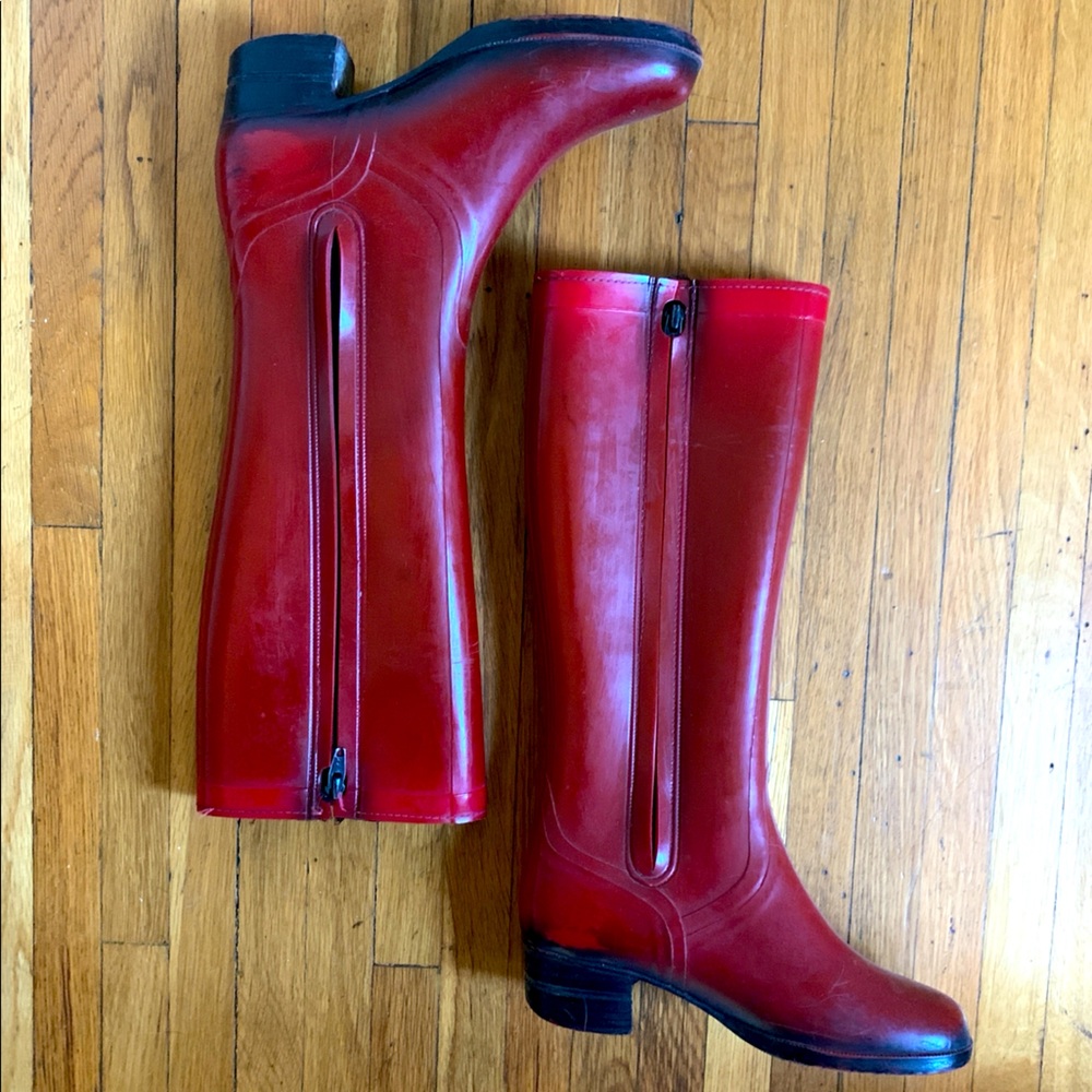 Vintage Red Rubber Rain Boots